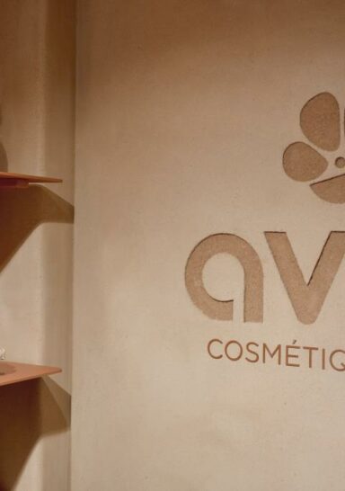 Avril Boutiques